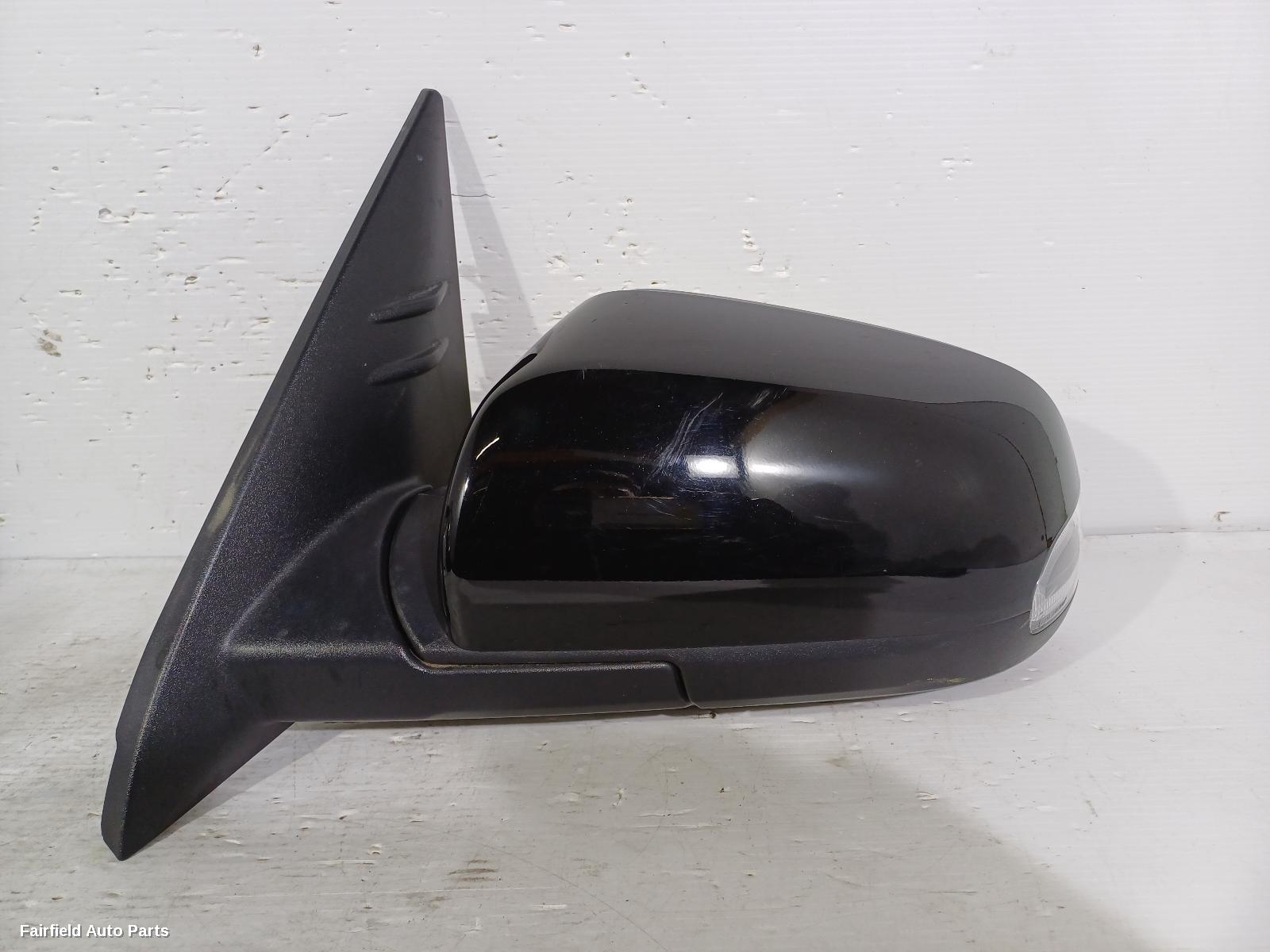 2019-2024 Hyundai Venue Left Door Mirror