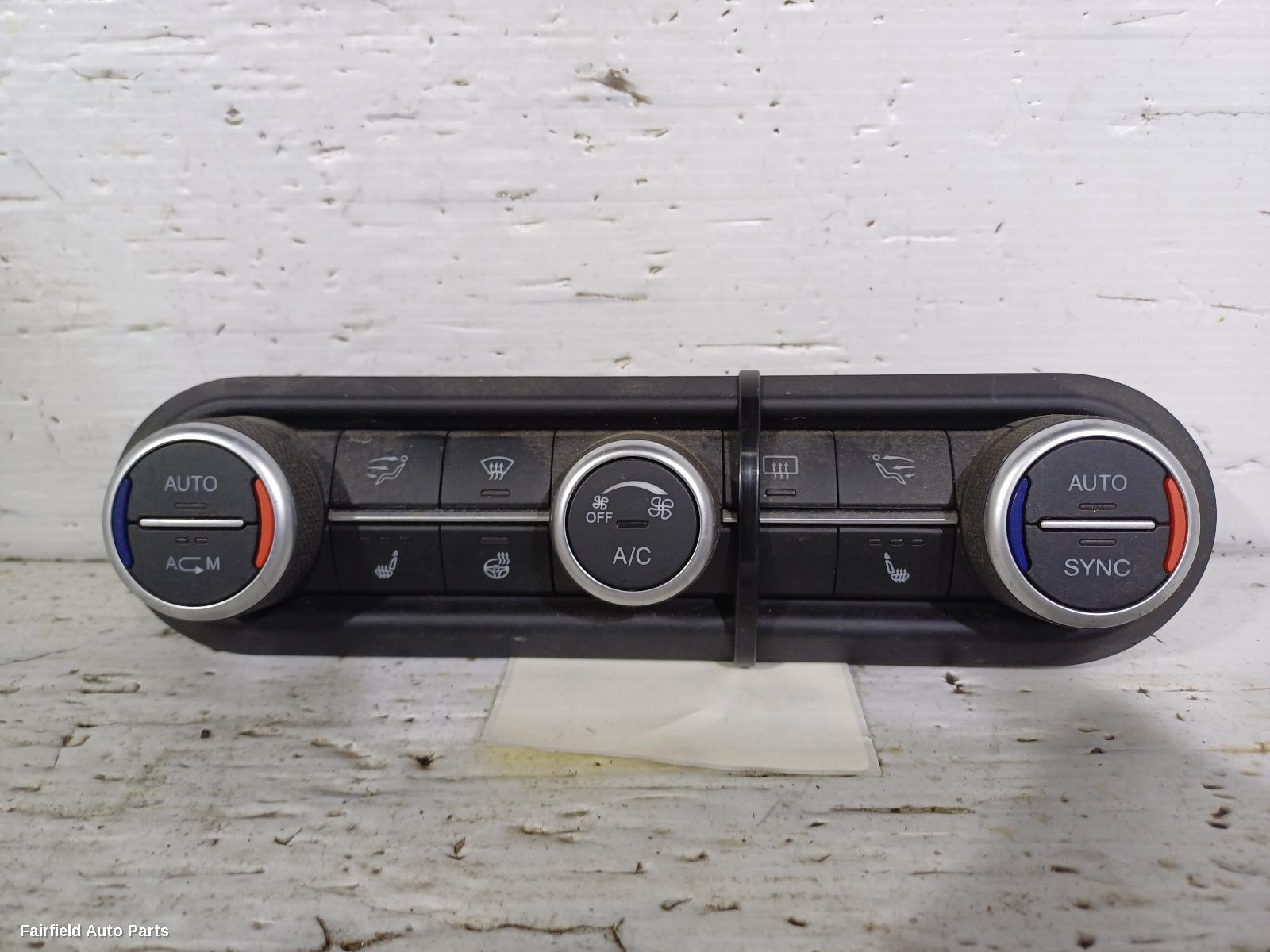 2018-2026 Alfa Romeo Stelvio Heater Ac Controls