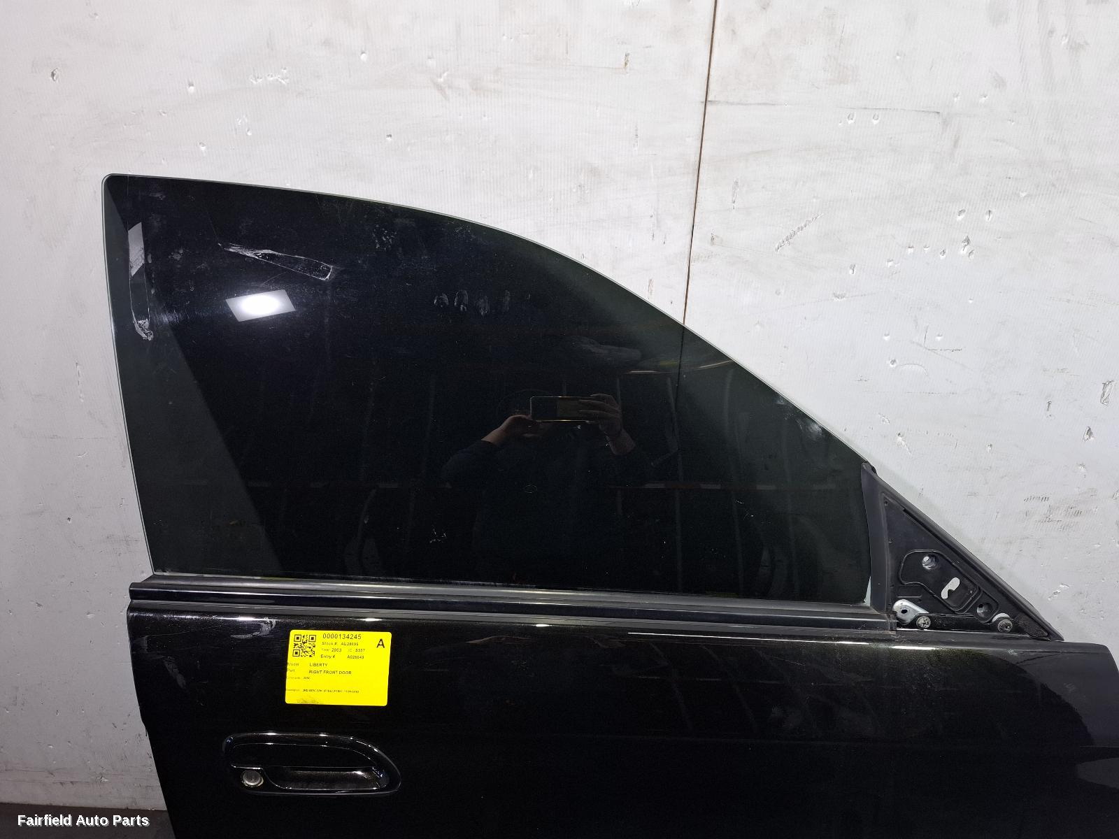 1998-2003 Subaru Liberty Right Front Door