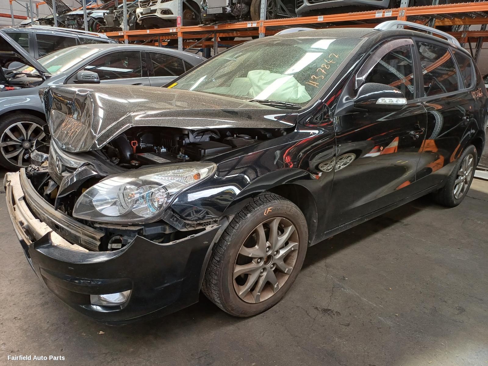 2007-2012 Hyundai I30 Right Indicator Fog Side