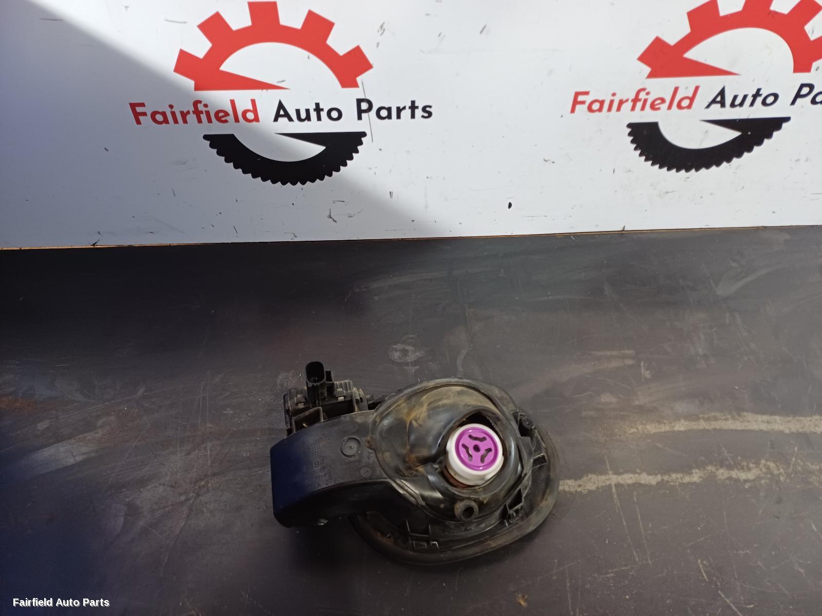 2013-2022 Land Rover Rangerover Sport Fuel Door Filler