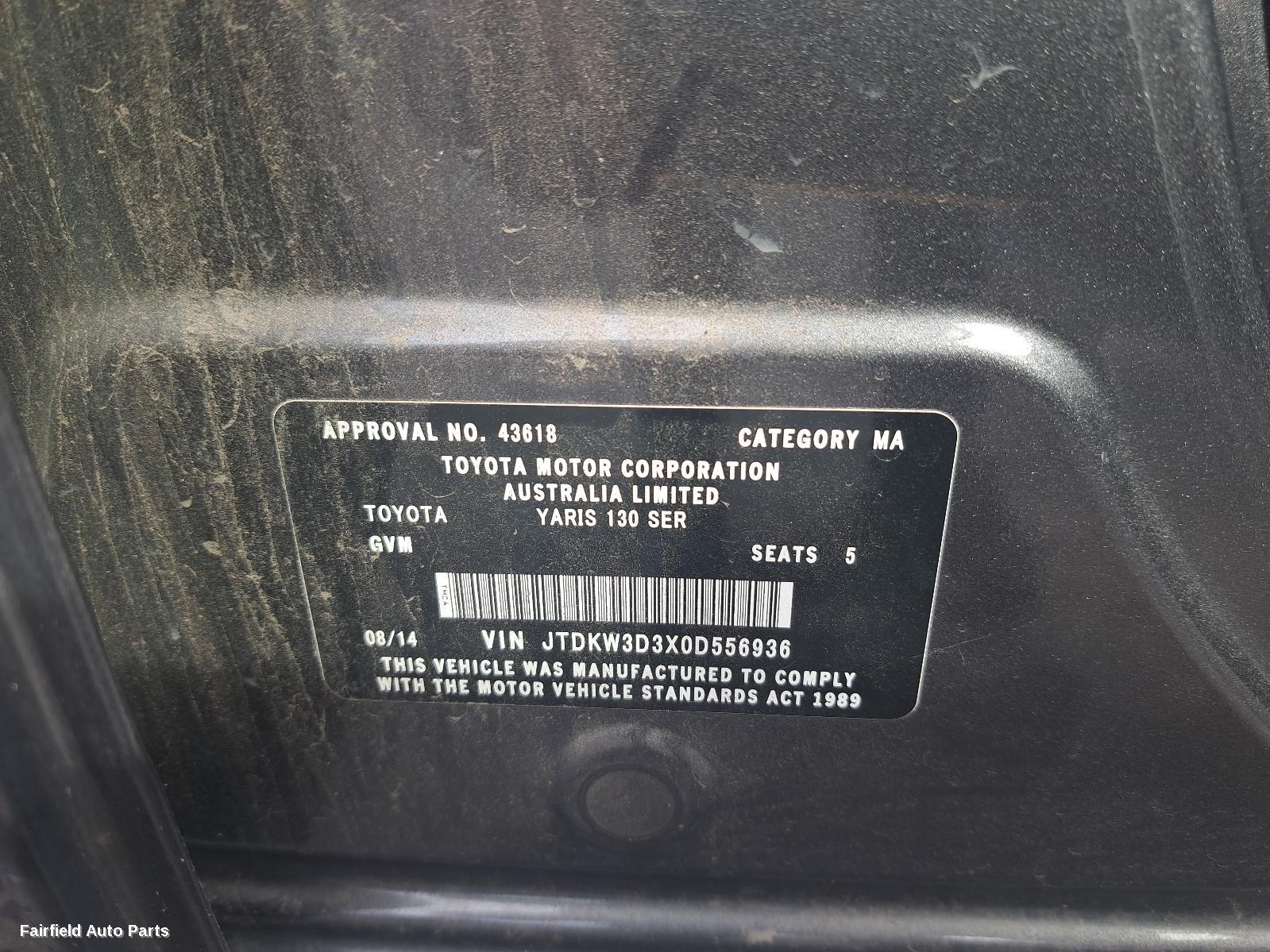 2015 Toyota Yaris Left Headlamp