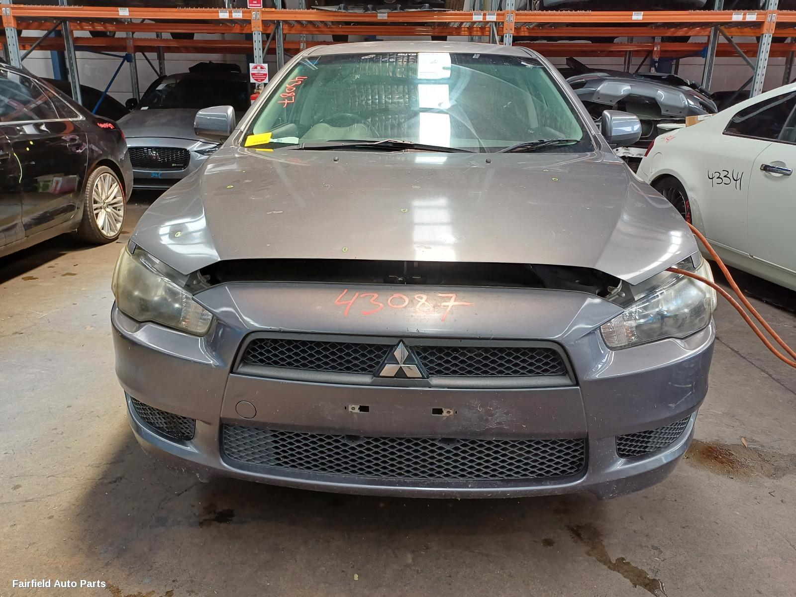 2010 Mitsubishi Lancer Right Taillight