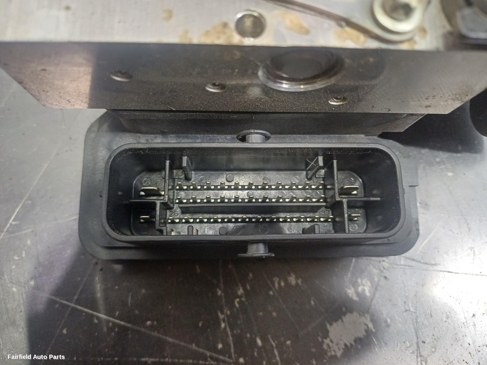 2014-2022 Nissan Xtrail Abs Pump Modulator