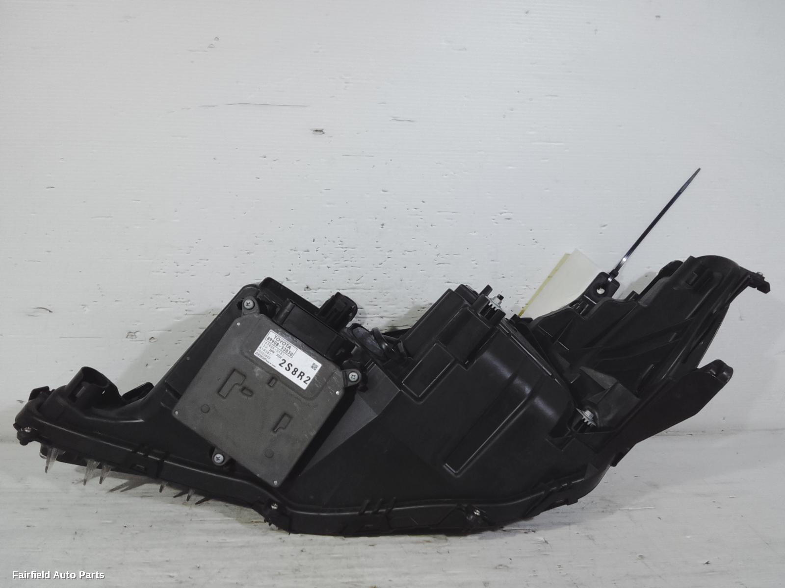 2017-2020 Toyota Camry Right Headlamp