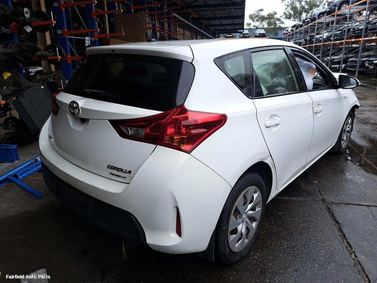 2014 Toyota Corolla Left Taillight
