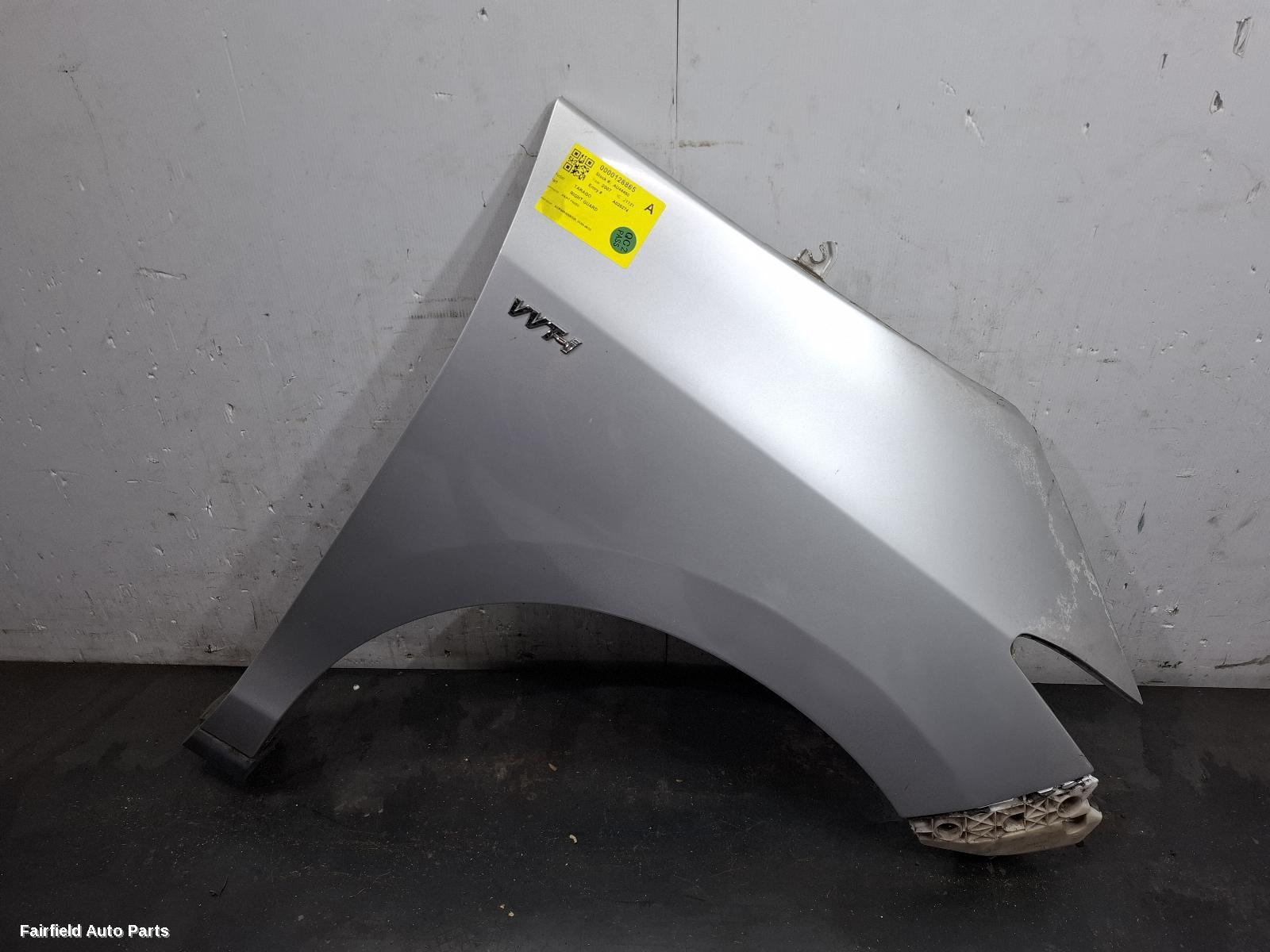 2006-2020 Toyota Tarago Right Guard