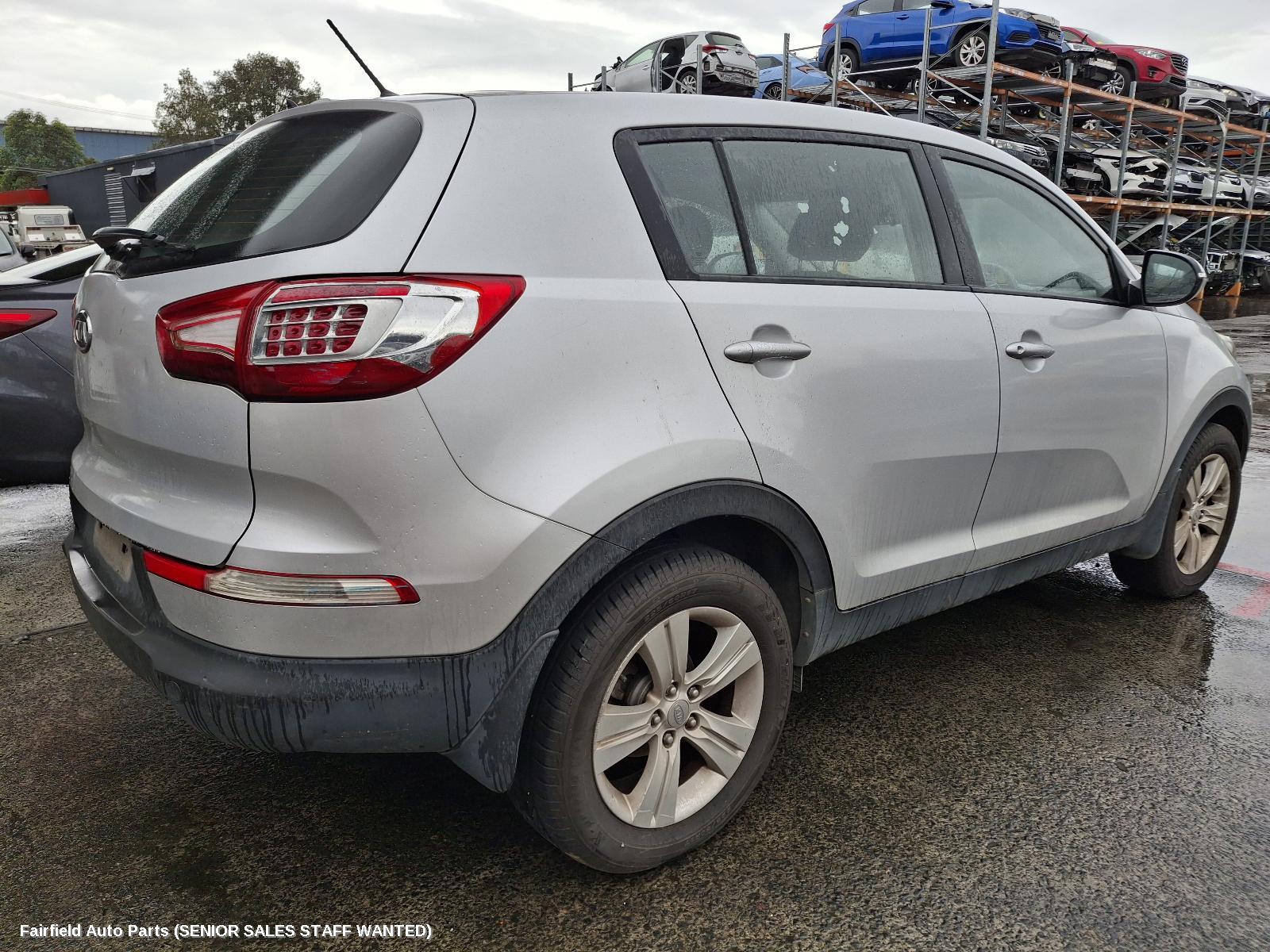 2010-2013 Kia Sportage Washer Bottle