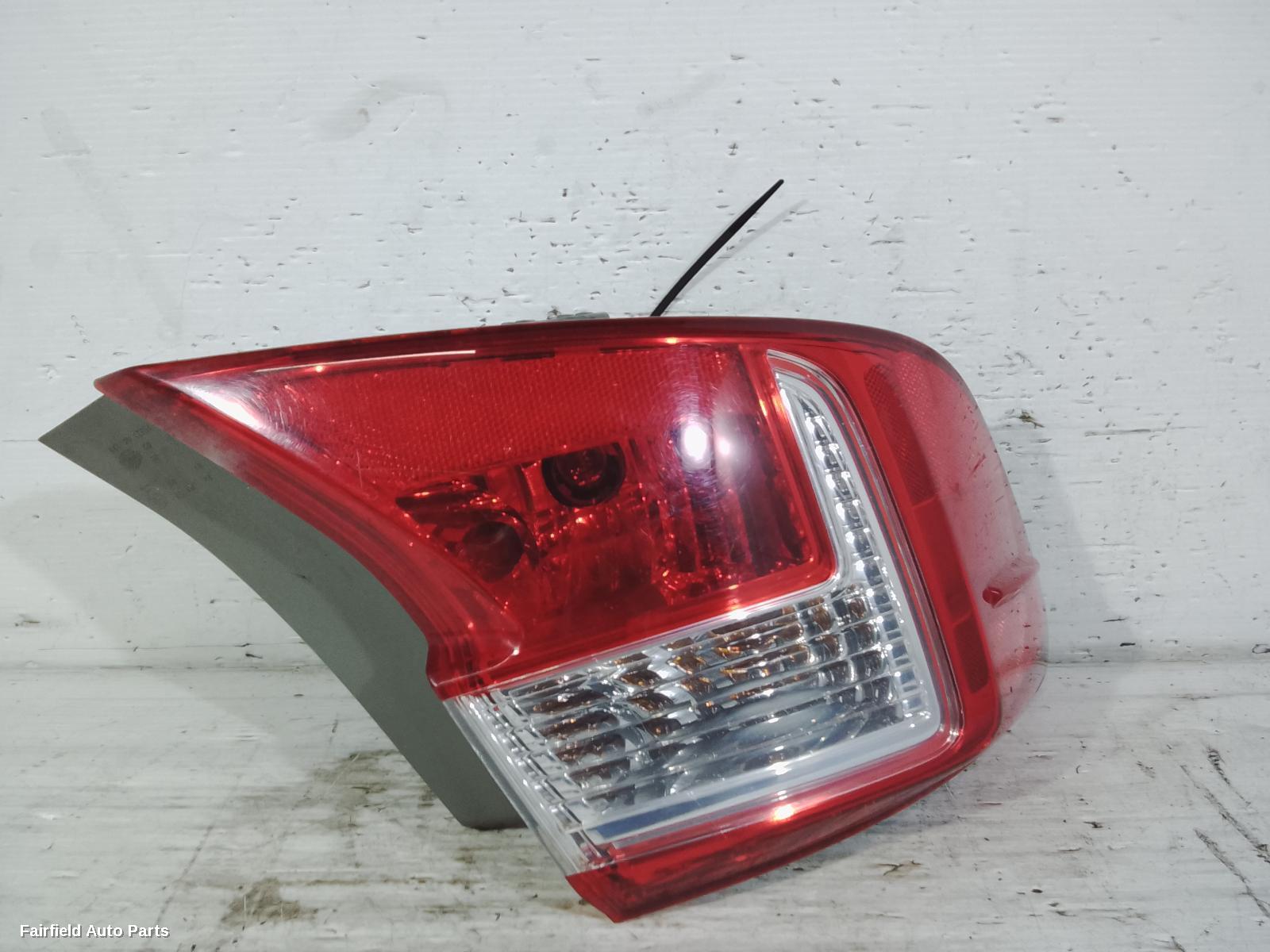 2011-2015 Toyota Camry Left Taillight