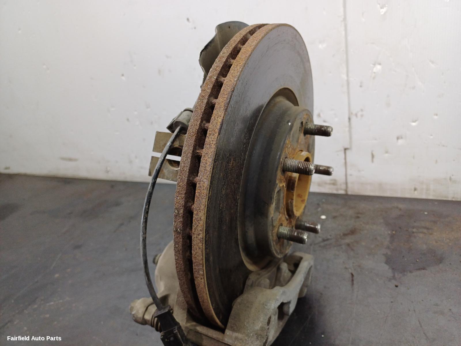 2015-2018 Hyundai Tucson Right Front Hub Assembly