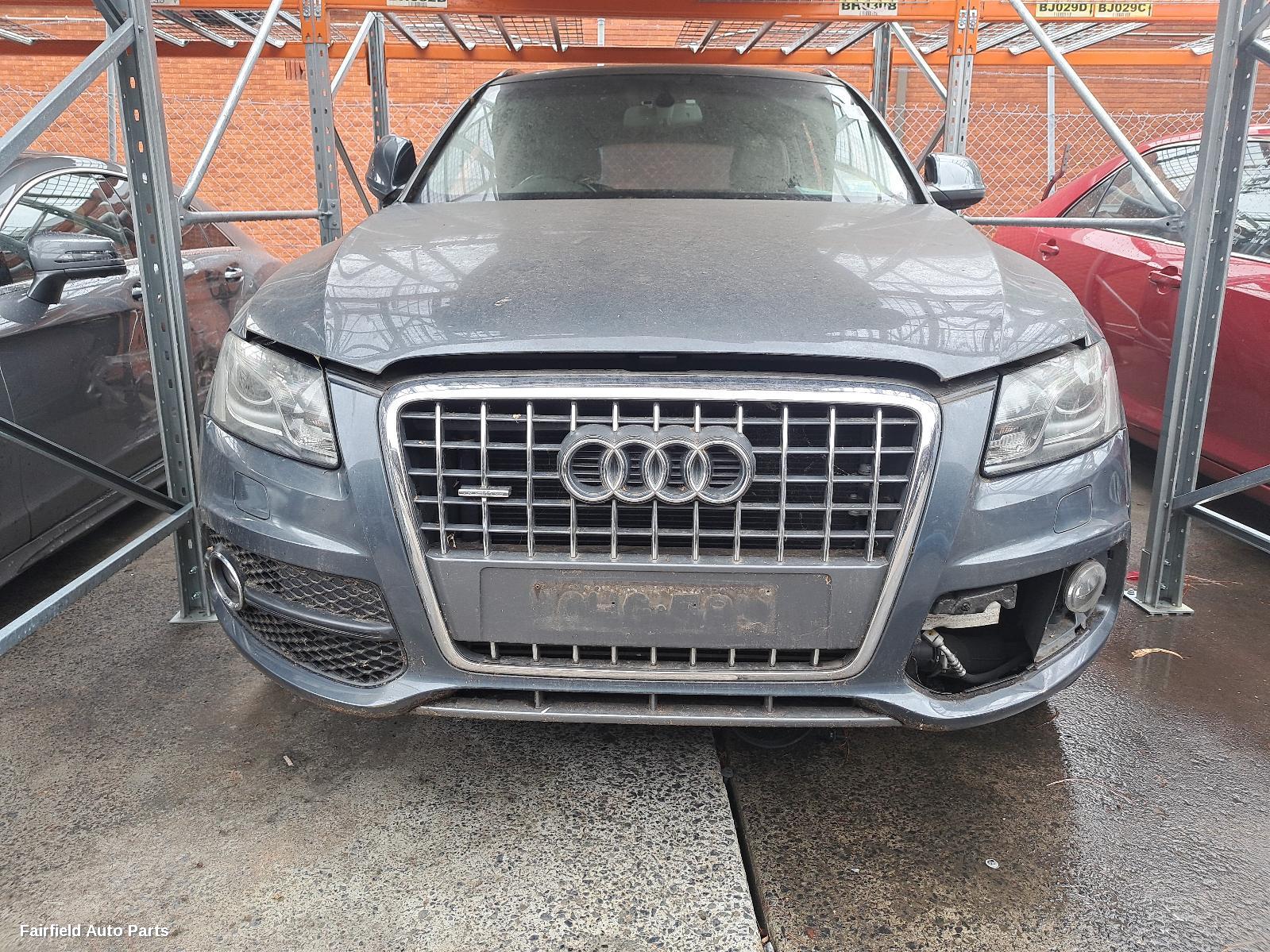2009 Audi Q5 Radiator Support