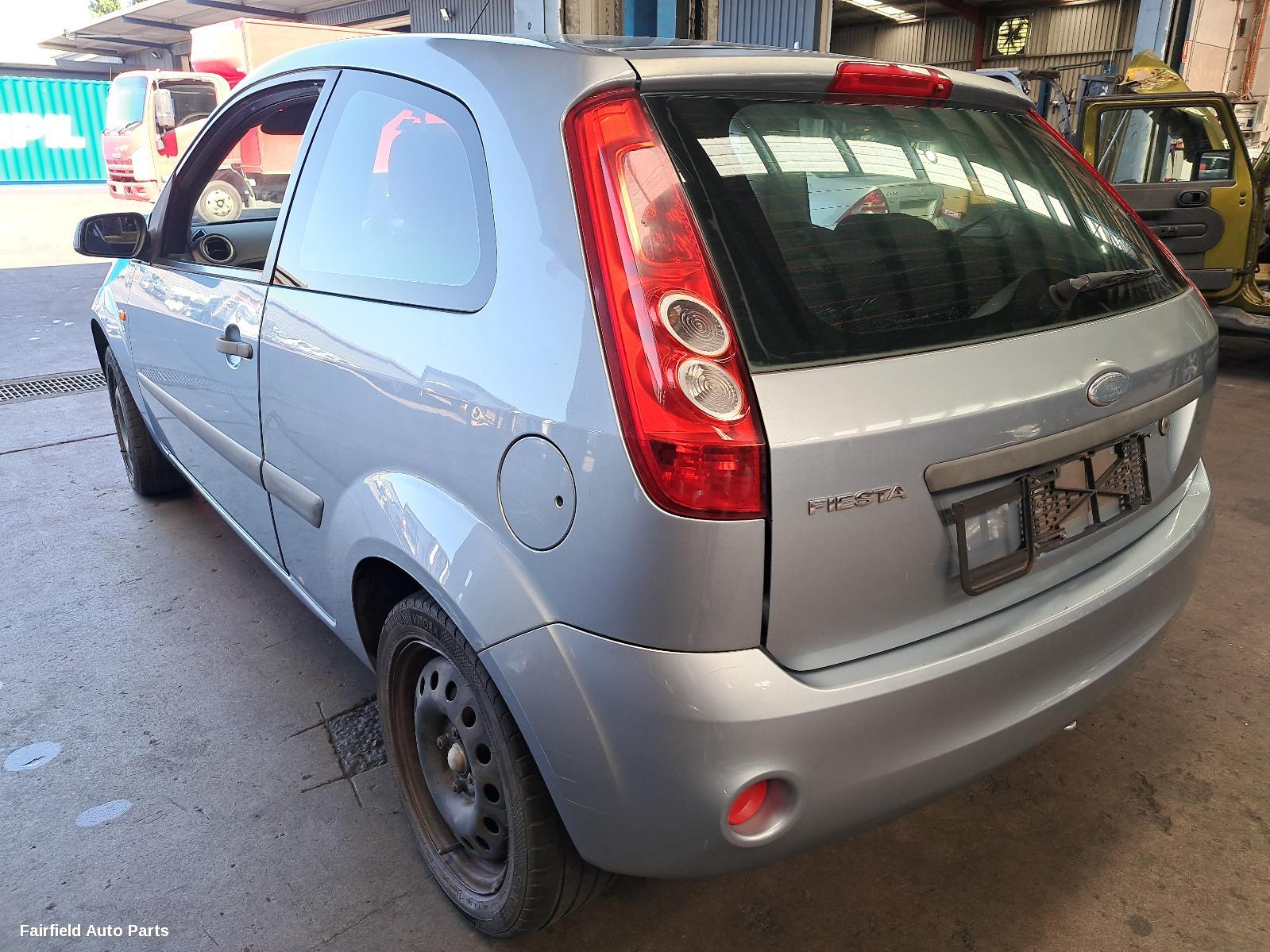 2006 Ford Fiesta Left Taillight