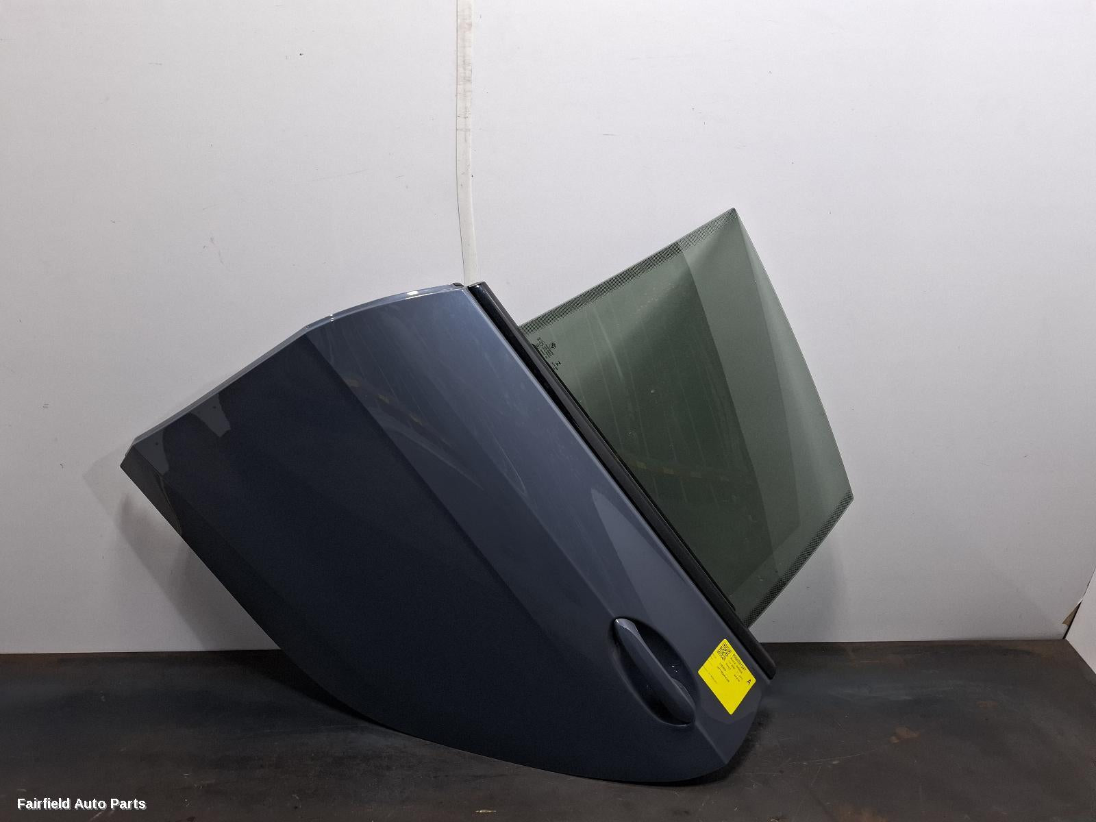 2019-2024 Bmw 2 Series Left Rear Door Sliding