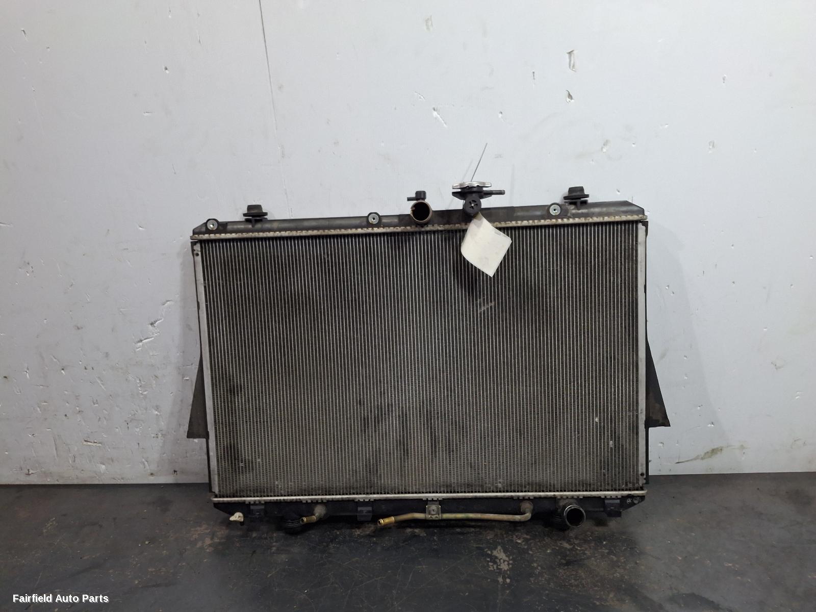 2010-2014 Toyota Kluger Radiator