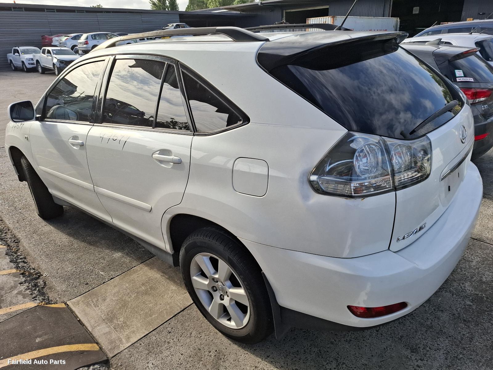 2004 Lexus Rx Series Left Taillight