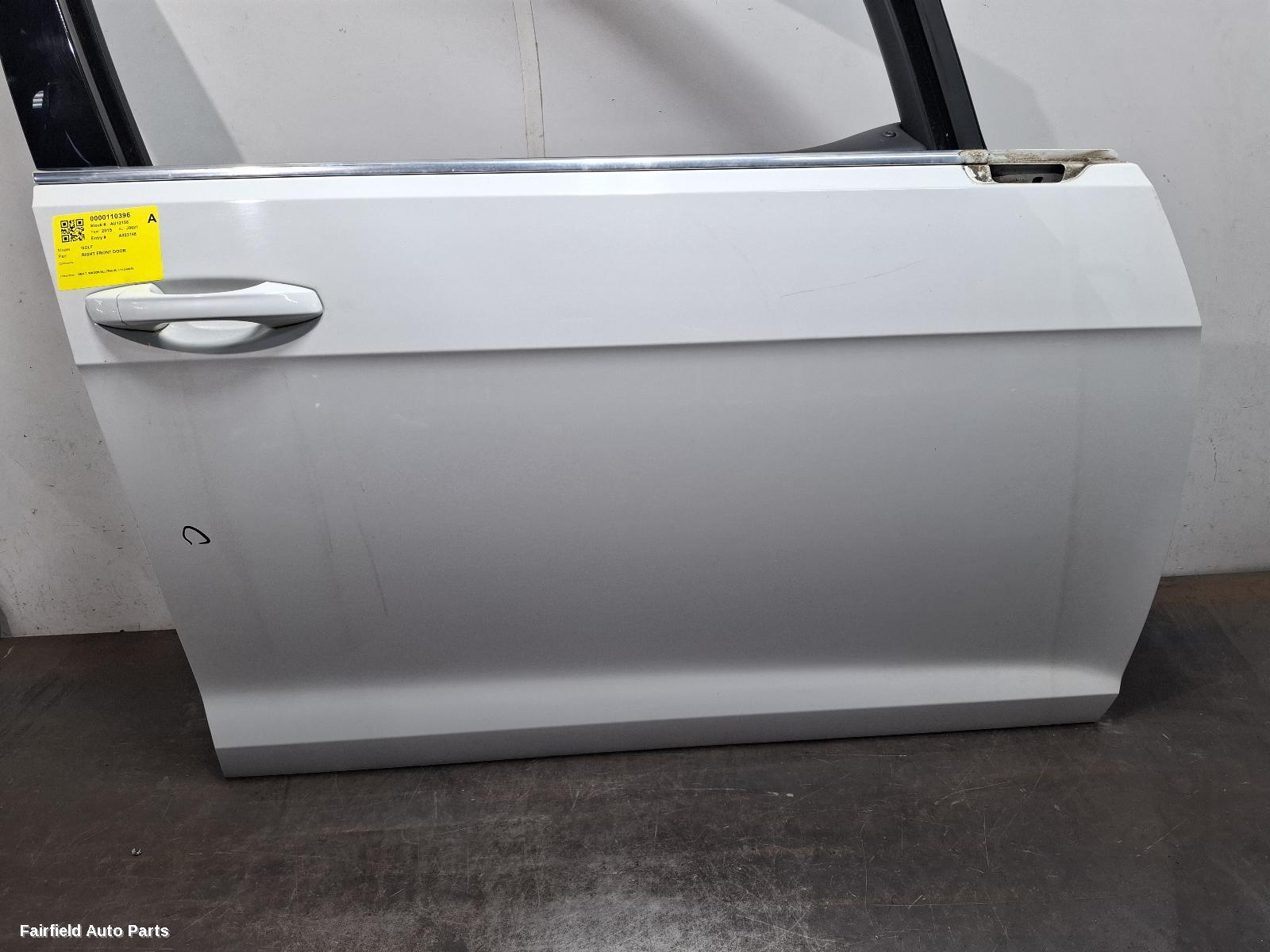 2012-2020 Volkswagen Golf Right Front Door