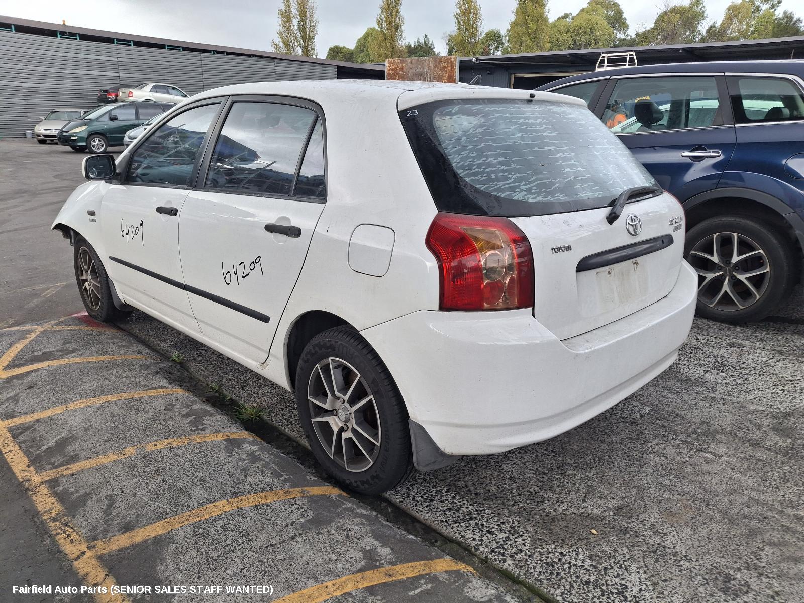 2004 Toyota Corolla Right Taillight