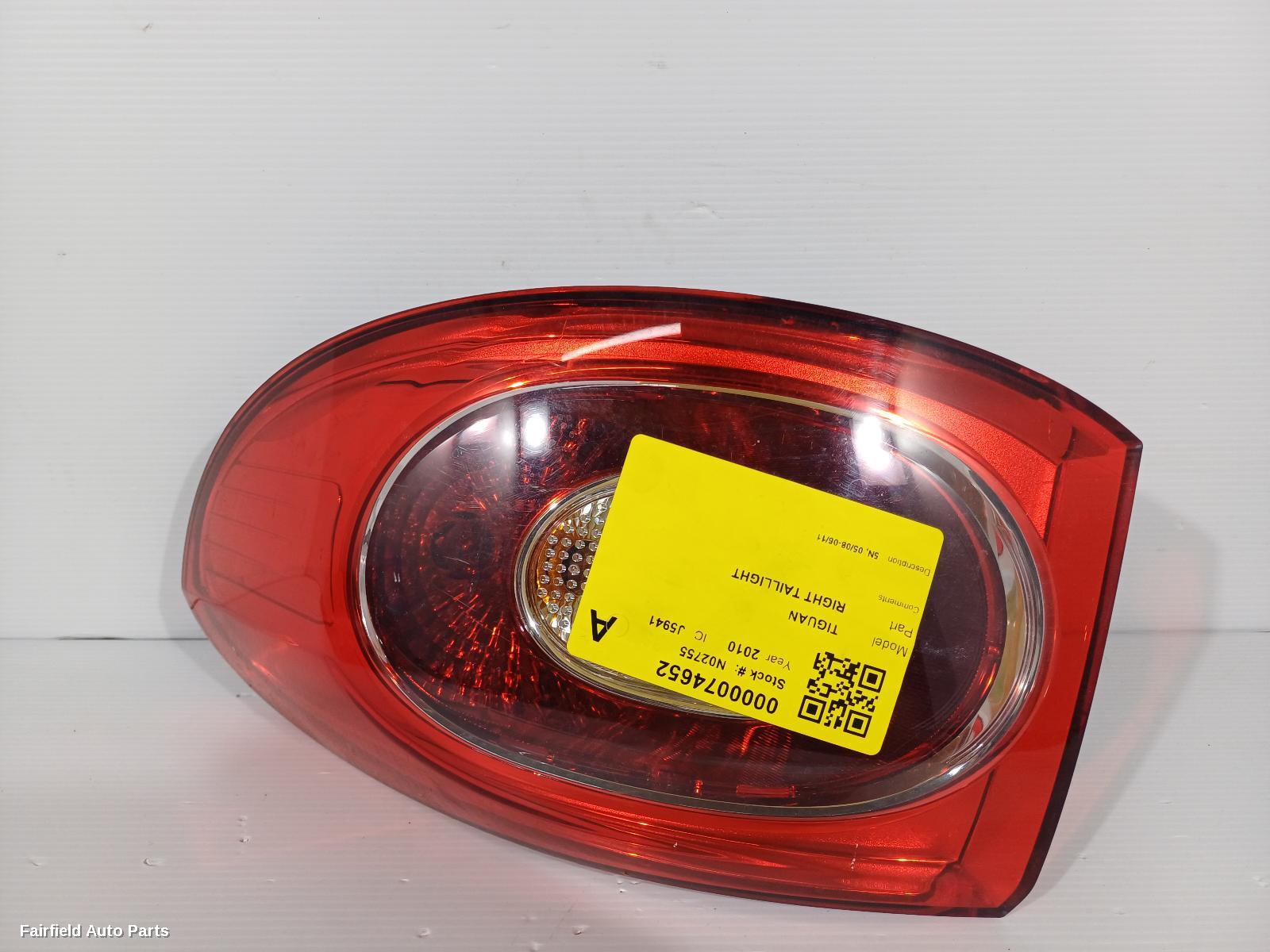 2008-2011 Volkswagen Tiguan Right Taillight