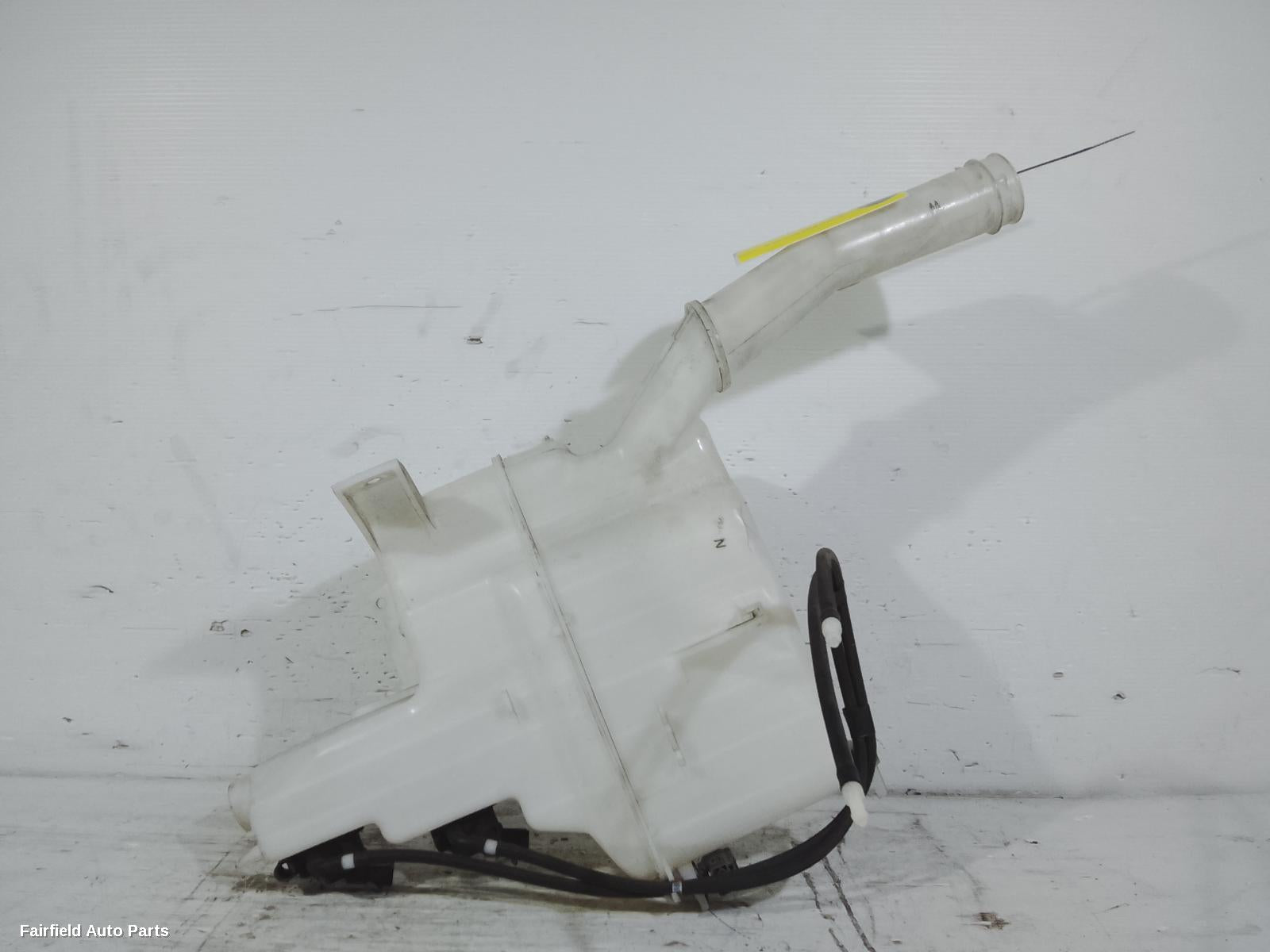 2012-2015 Mazda Cx9 Washer Bottle