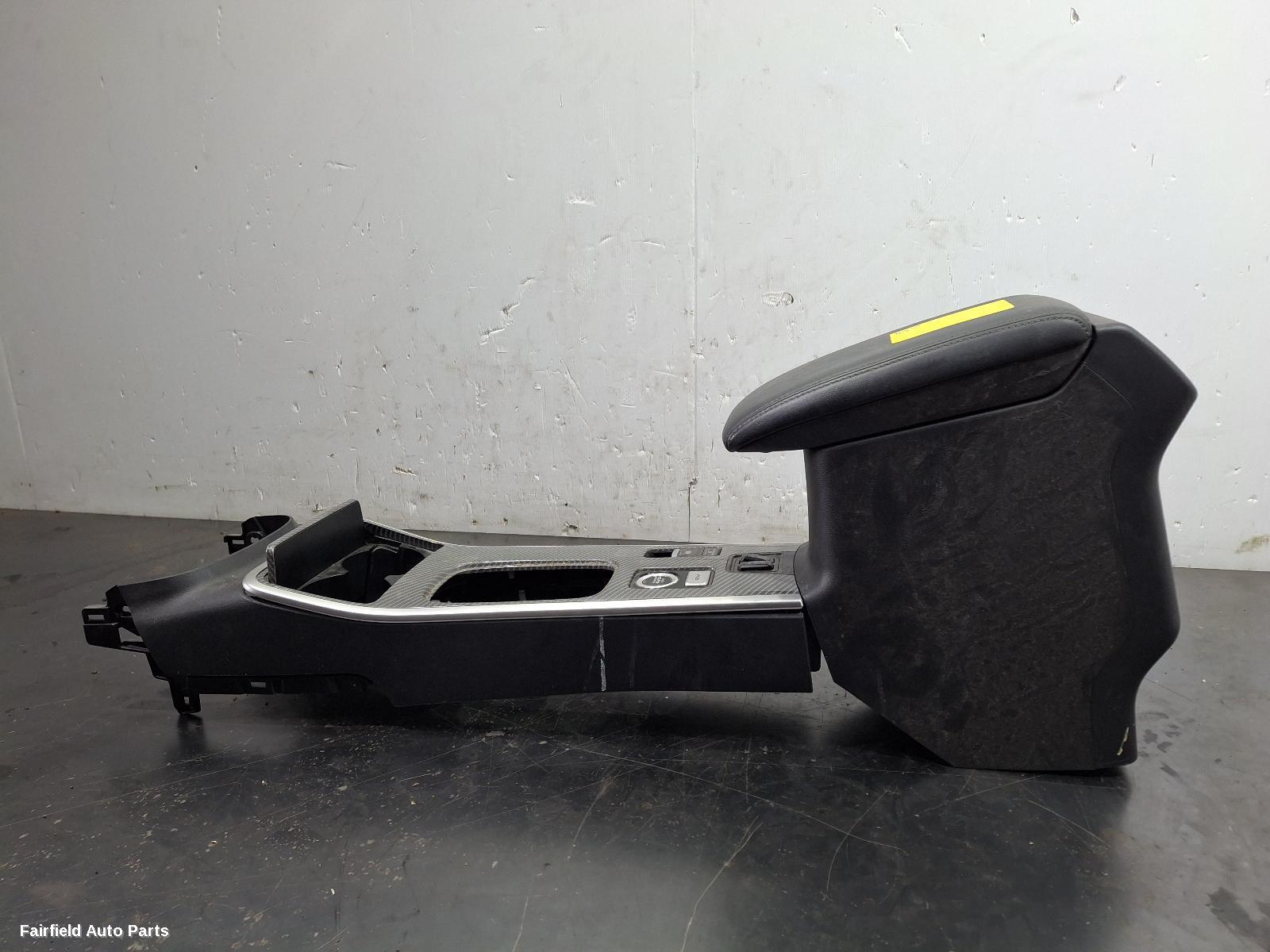 2017-2021 Mitsubishi Outlander Console