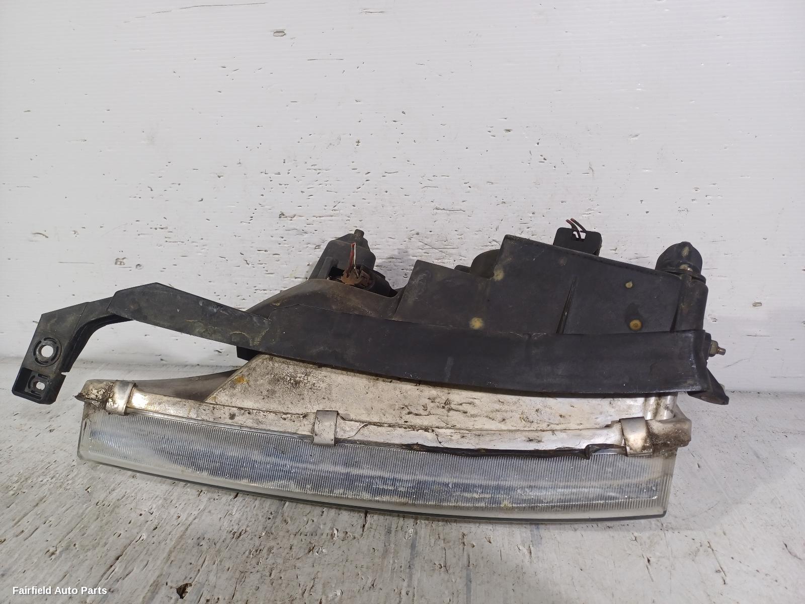 2000-2003 Toyota Avalon Right Headlamp