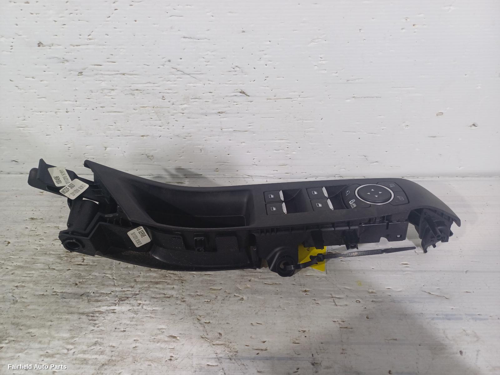 2018-2024 Ford Focus Pwr Dr Wind Switch