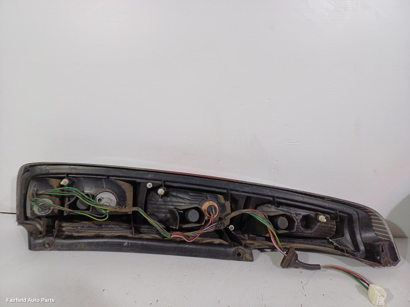 2003-2007 Nissan Xtrail Right Taillight