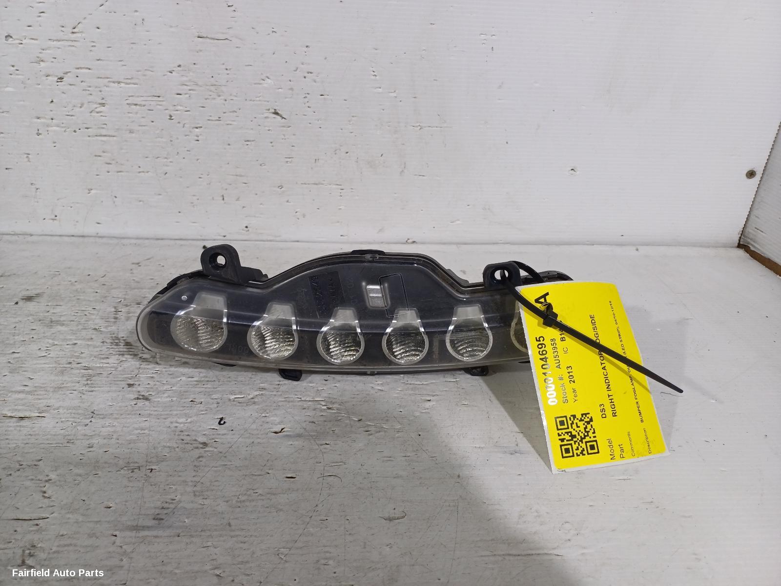 2010-2016 Citroen Ds3 Right Indicator Fog Side