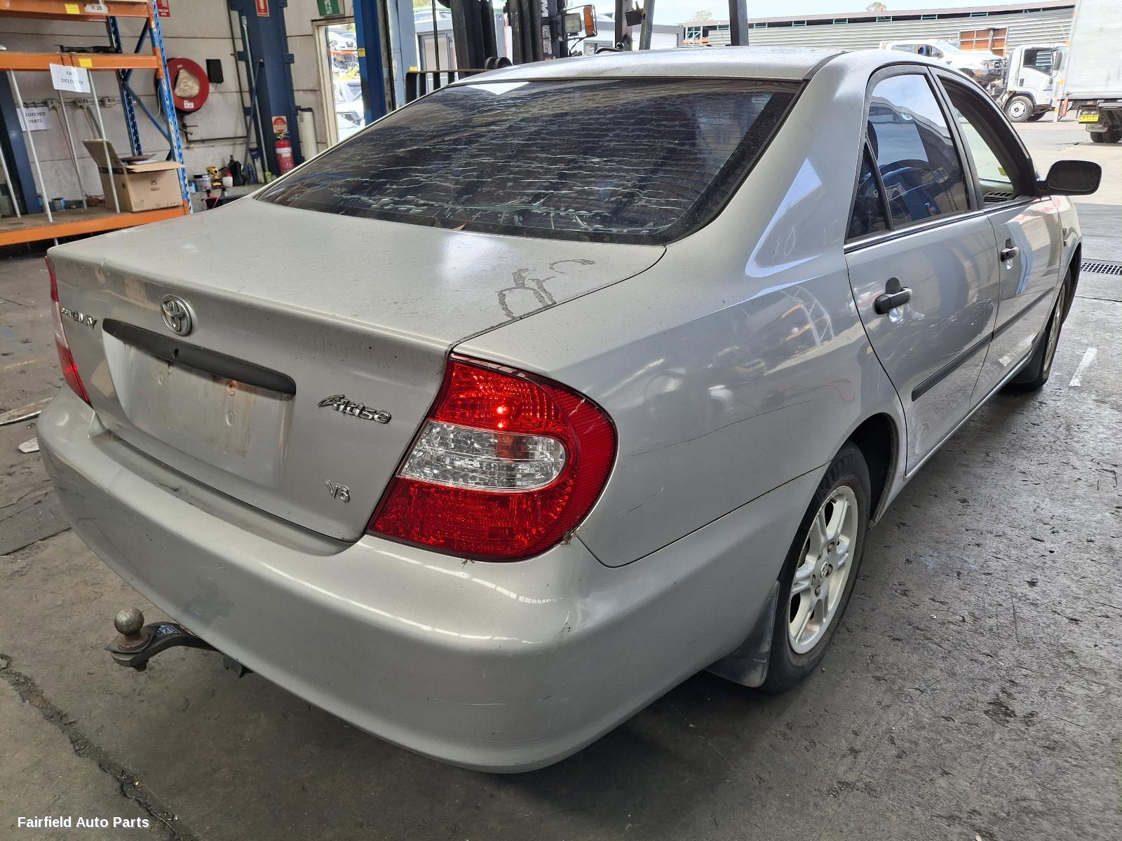 2002-2004 Toyota Camry Grille