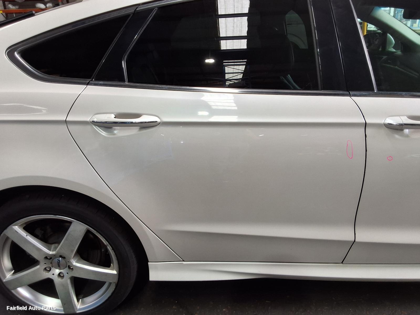2014-2020 Ford Mondeo Washer Bottle