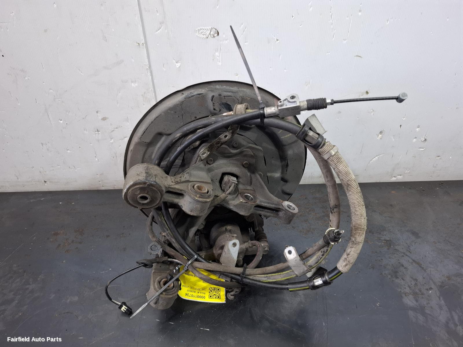 2007-2014 Toyota Kluger Right Rear Hub Assembly