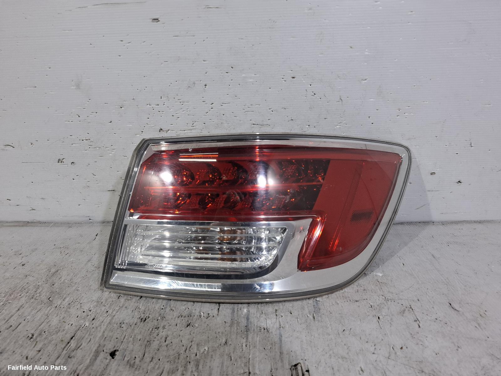 2007-2009 Mazda Cx9 Right Taillight