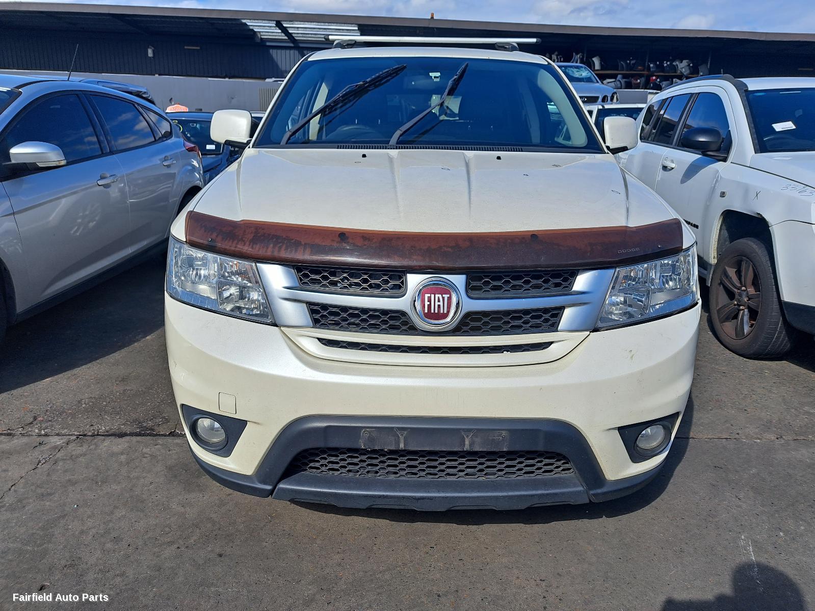 2013 Fiat Freemont Right Headlamp