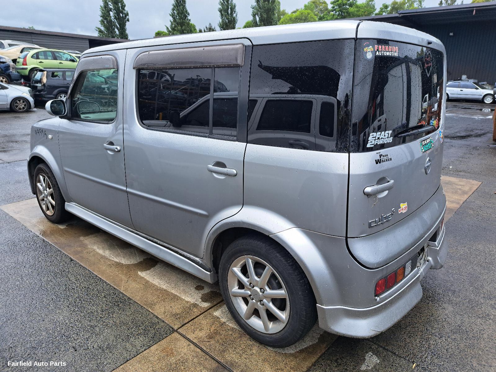 2002-2008 Nissan Cube Right Front Door