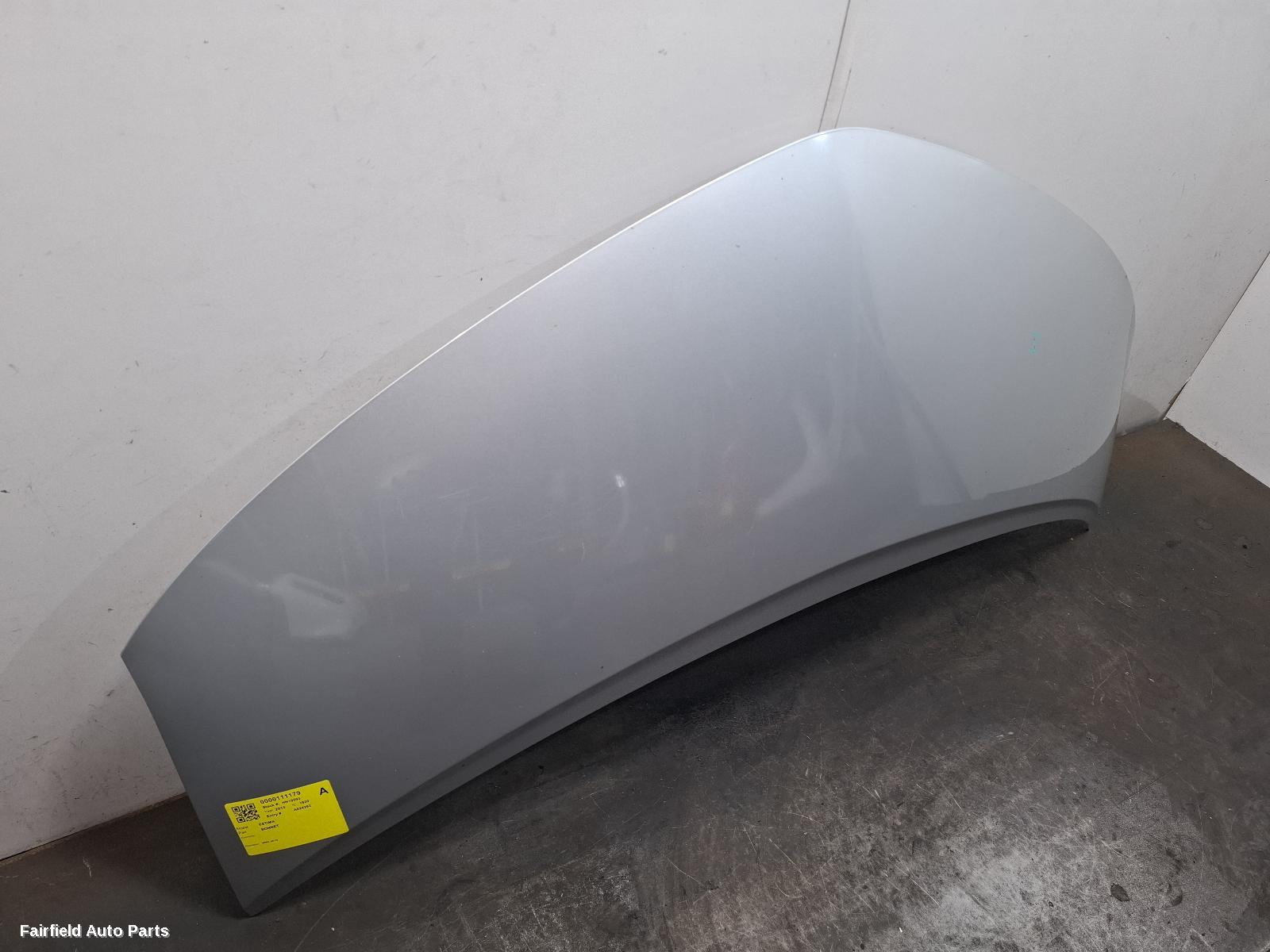 2005-2019 Toyota Estima Bonnet