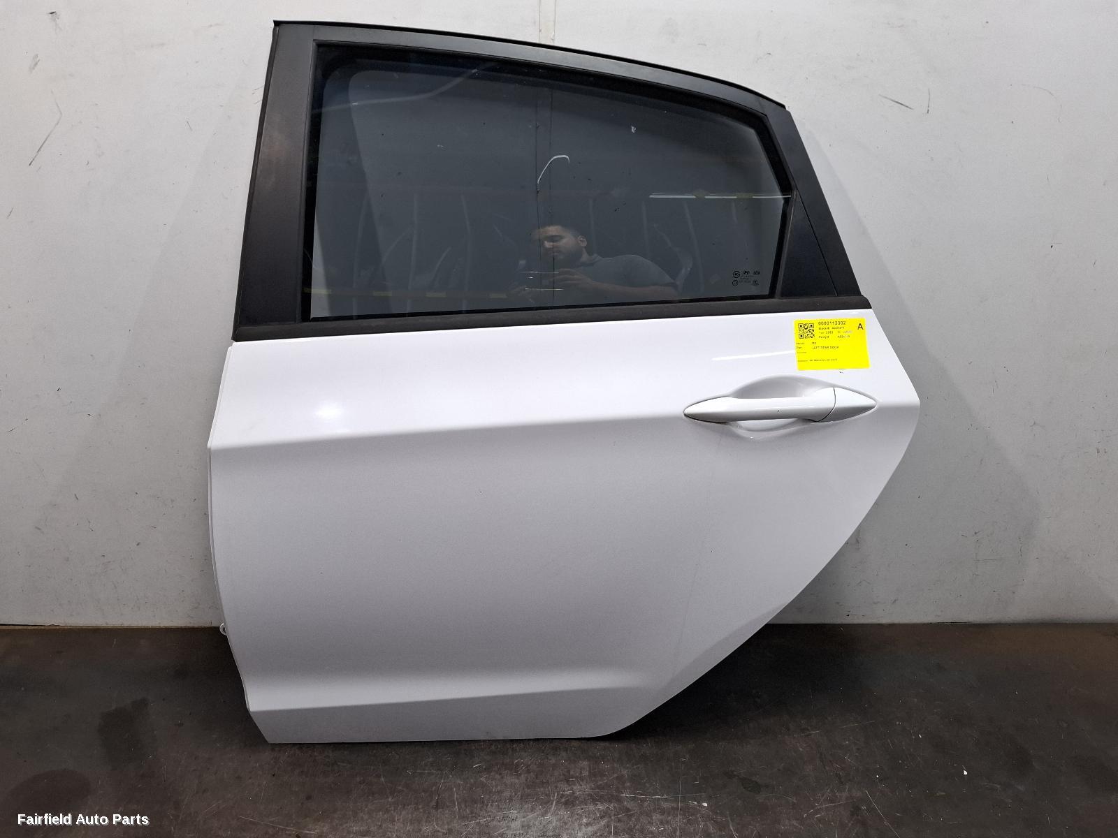 2012-2017 Hyundai I30 Left Rear Door Sliding