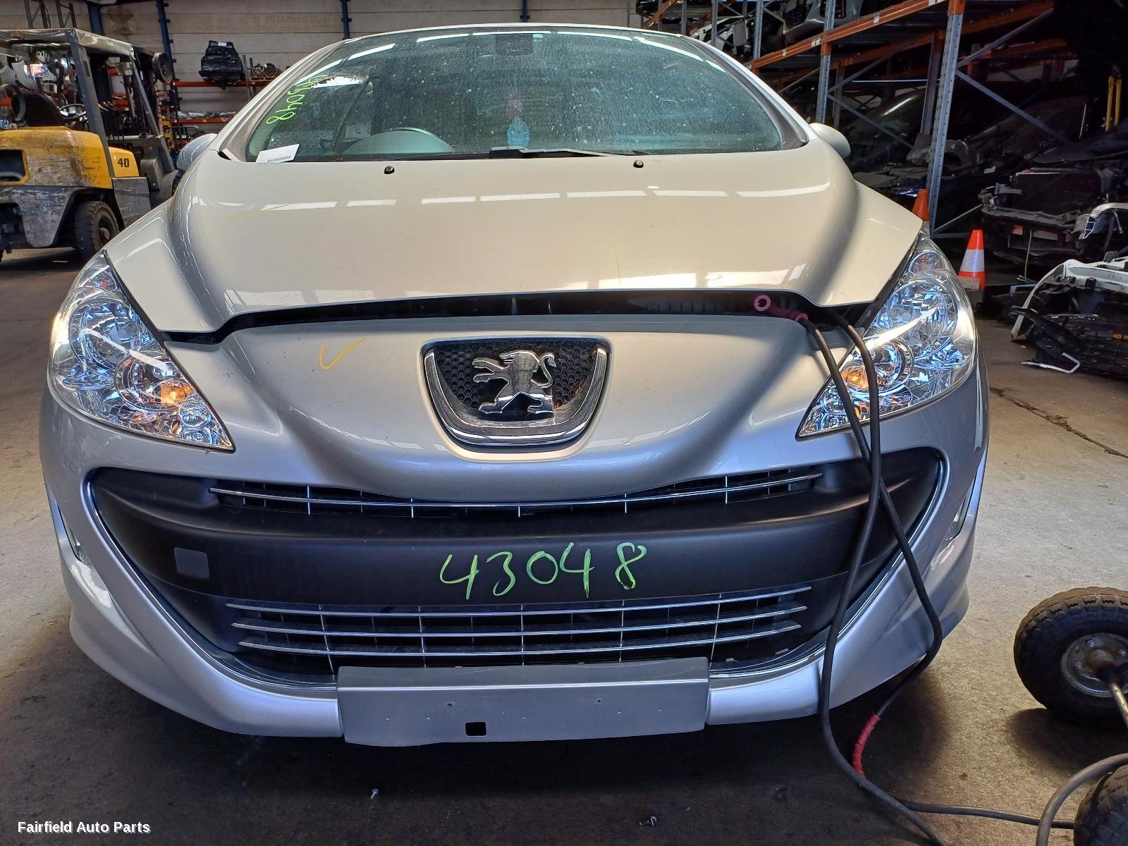 2009 Peugeot 308 Left Door Mirror