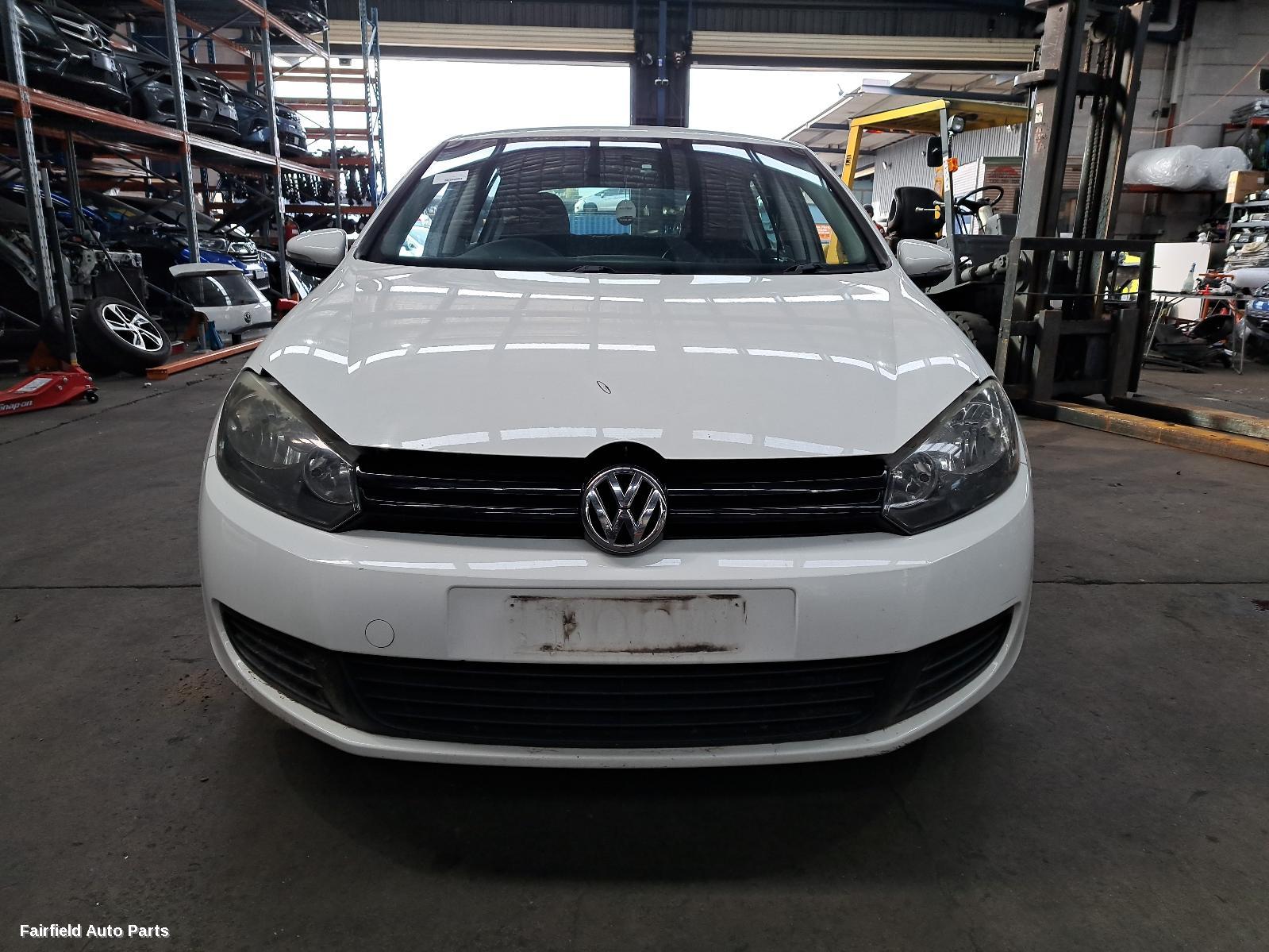 2008-2013 Volkswagen Golf Grille