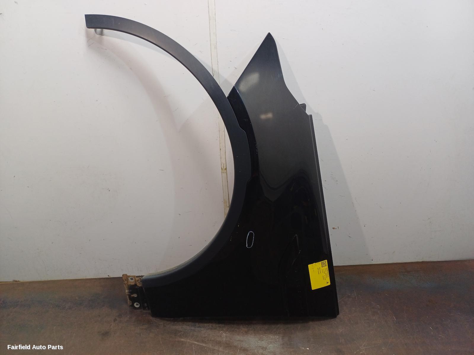 2016-2025 Land Rover Discovery Left Guard