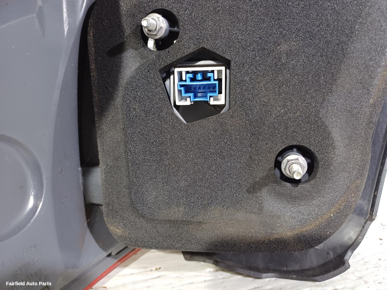 2014-2019 Mercedes B Class Left Taillight