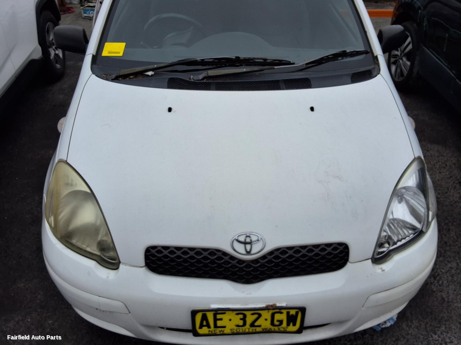 2005 Toyota Echo Left Front Door Window