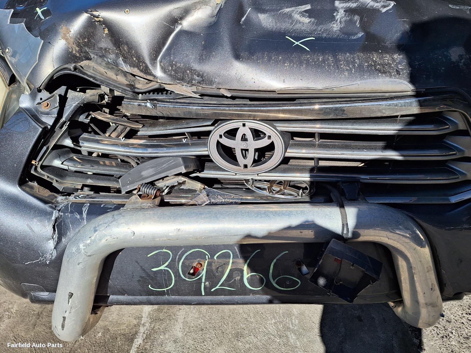2007-2010 Toyota Kluger Grille