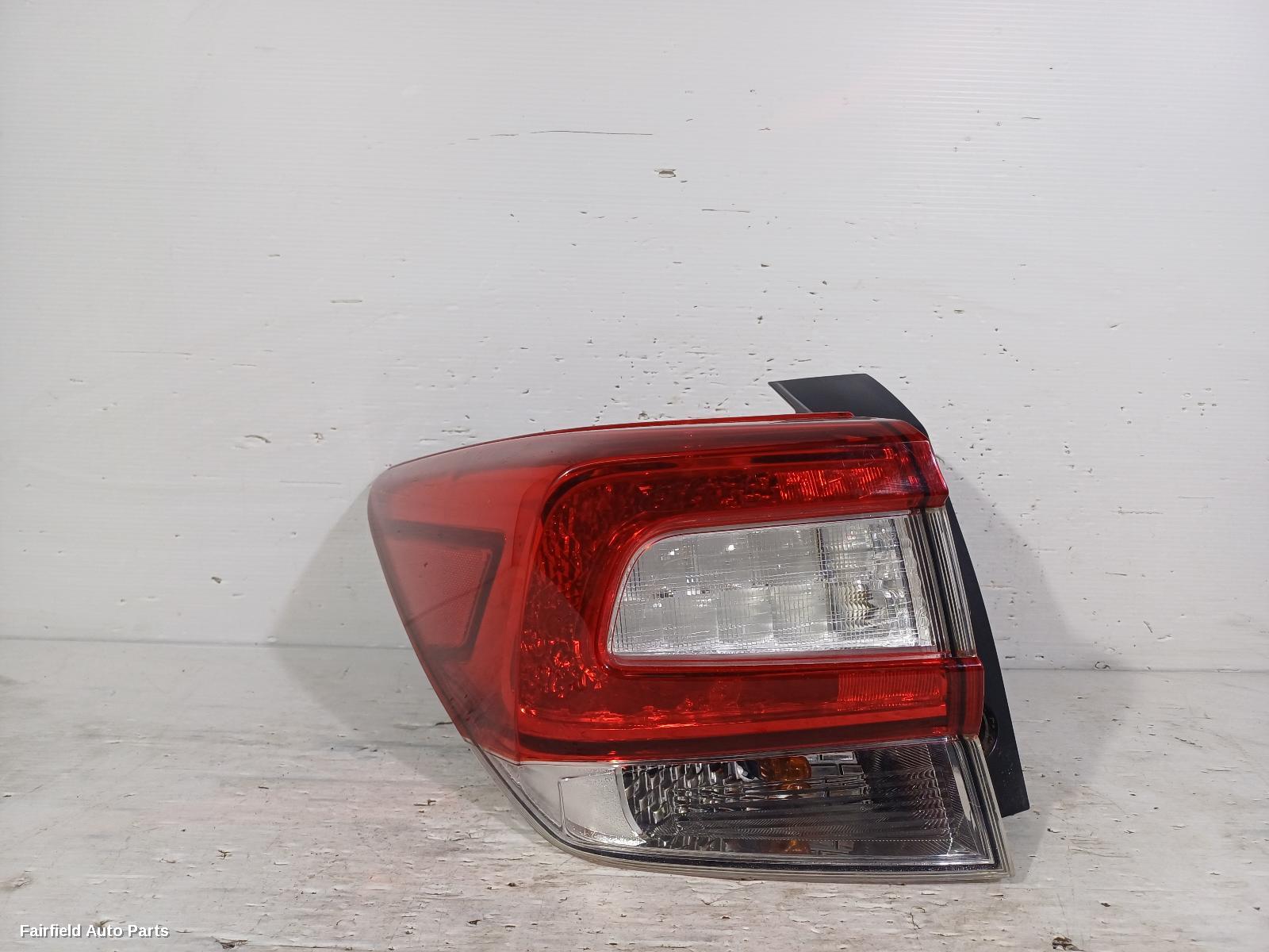 2017-2020 Subaru Xv Left Taillight