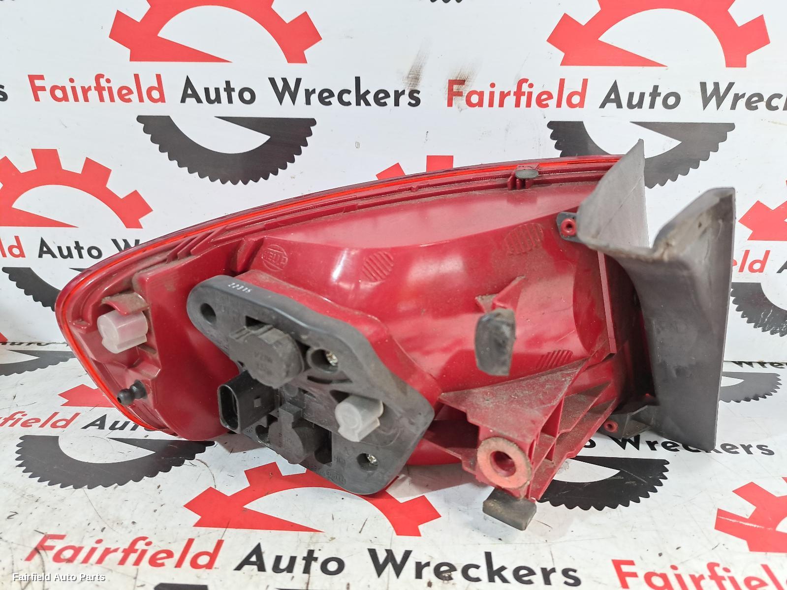 2009 Audi A4 Right Taillight