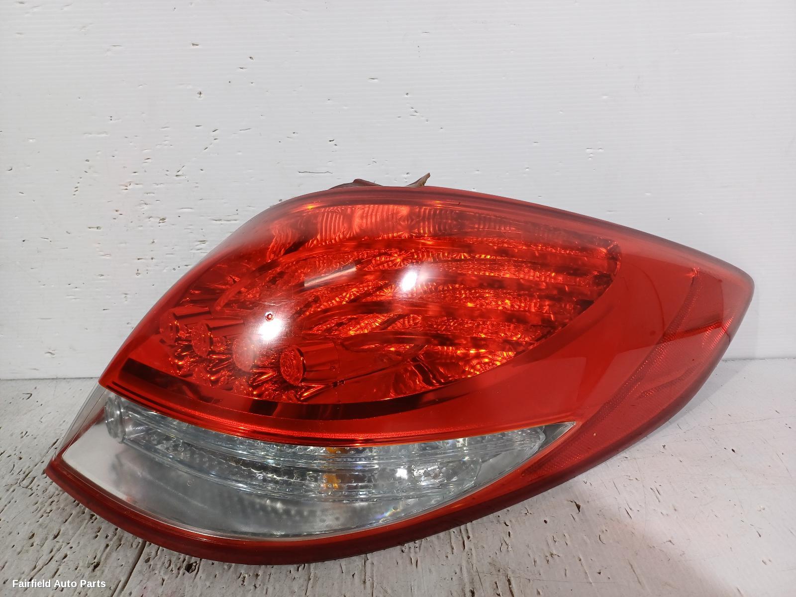 2011-2018 Hyundai Veloster Right Taillight