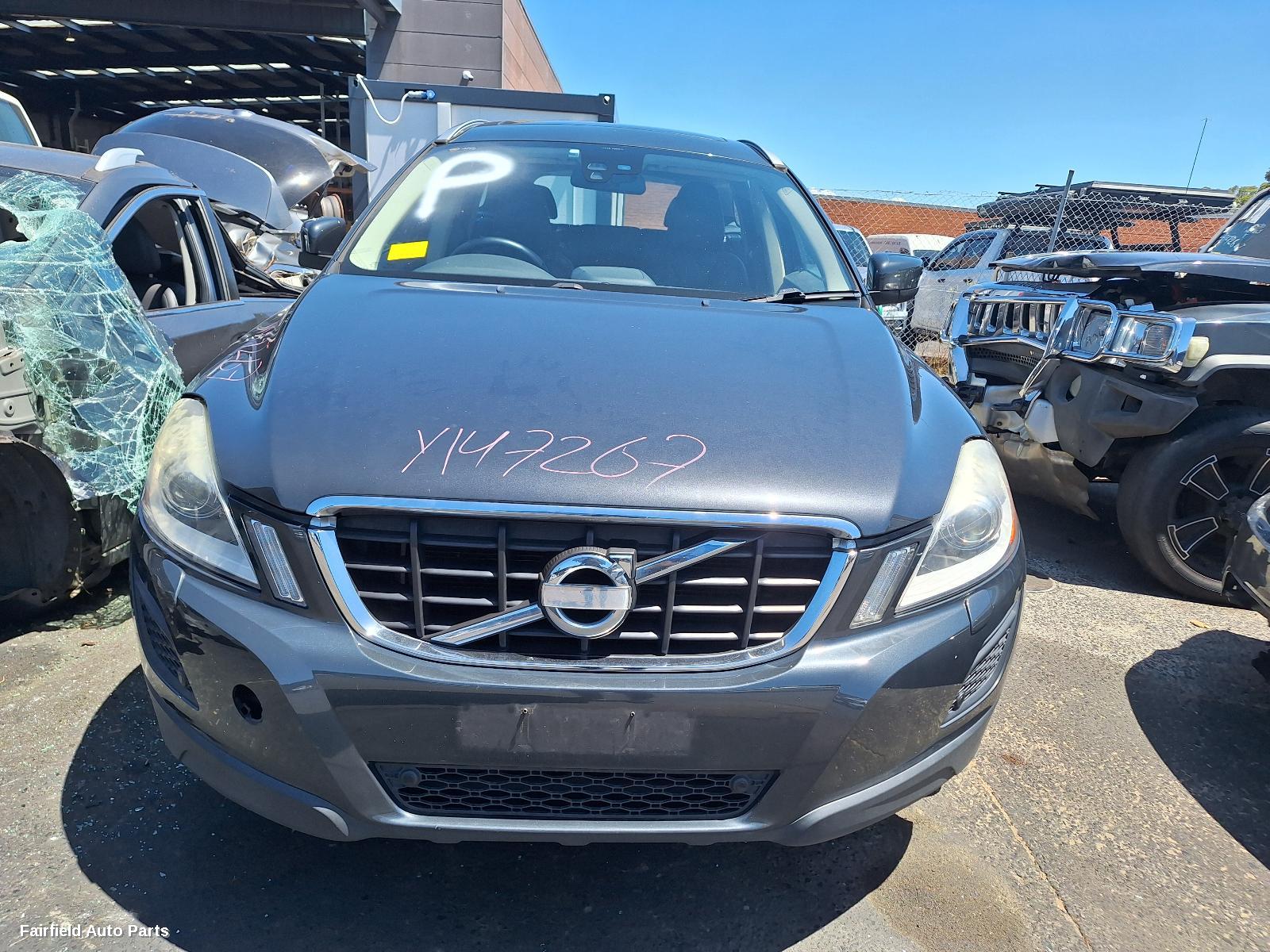 2009-2013 Volvo Xc60 Bonnet
