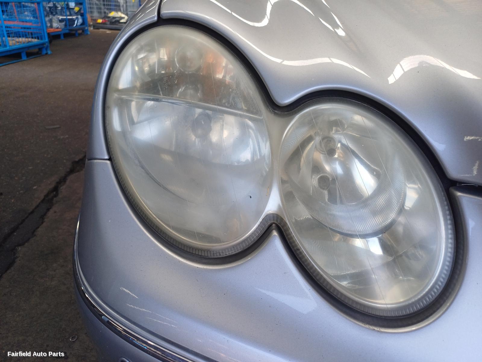 2004 Mercedes Clk Right Front Door