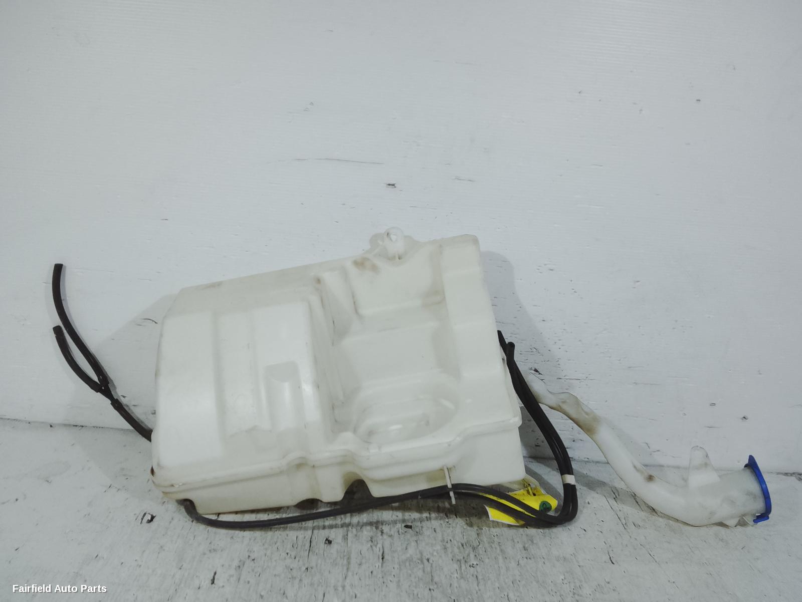 2009-2013 Volvo Xc60 Washer Bottle