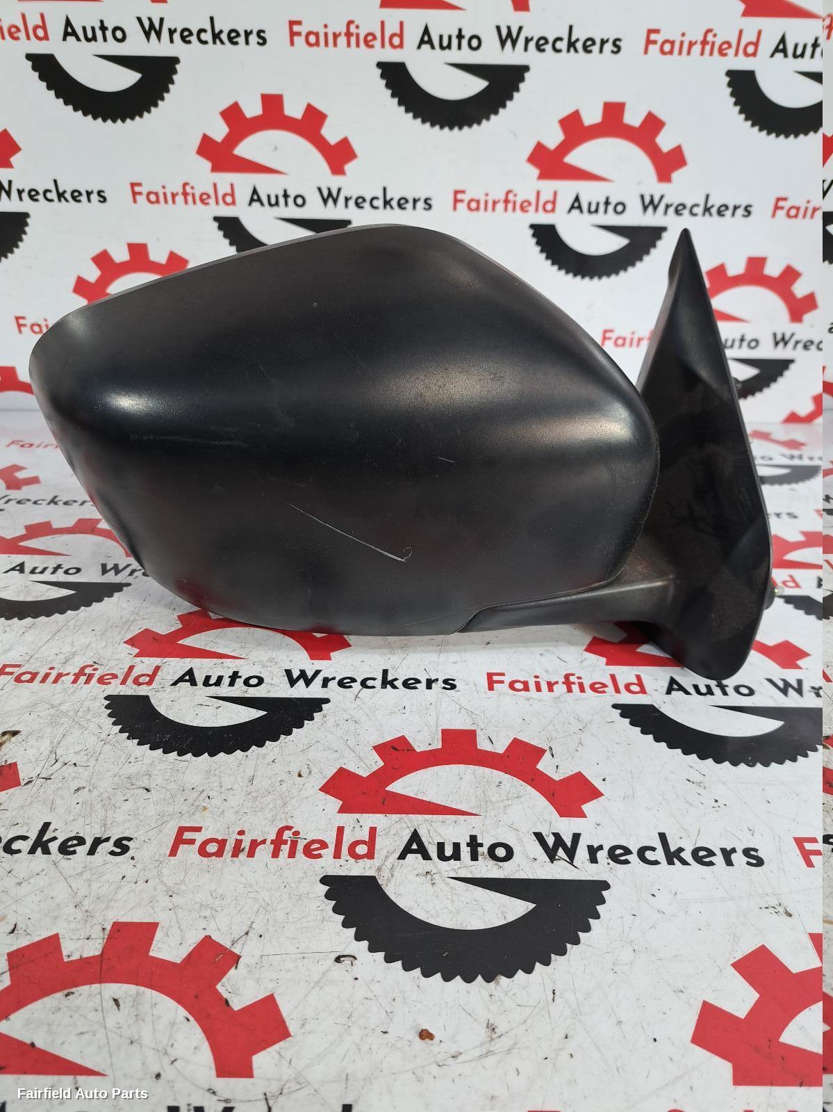 2015-2020 Nissan Navara Right Door Mirror