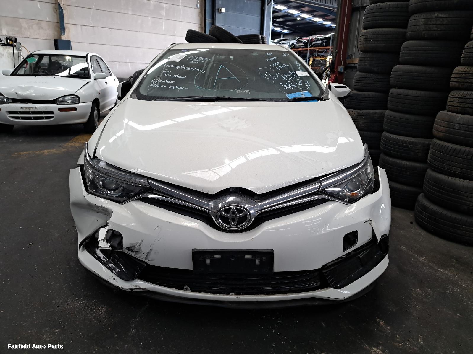 2015-2018 Toyota Corolla Radio Cd Dvd Sat Tv